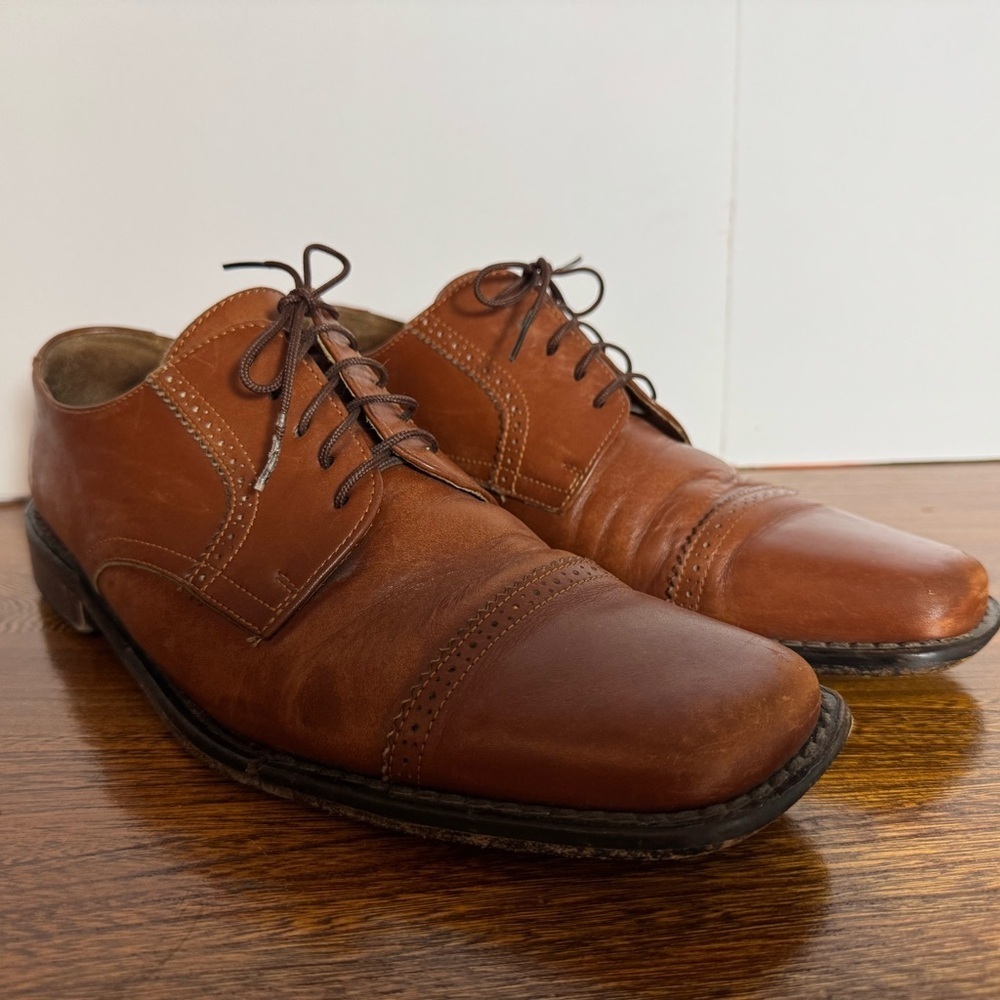 Donald J. Pliner Rich Brown Leather Oxfords Shoes